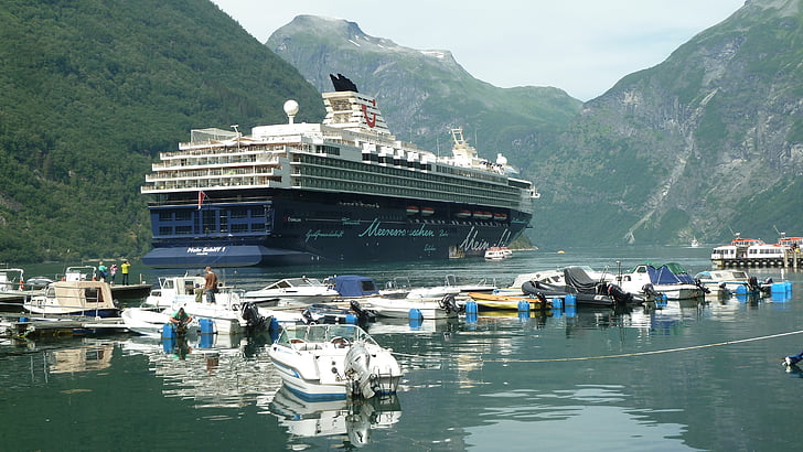 crucero, de la nave, Noruega, fiordo de Geiranger