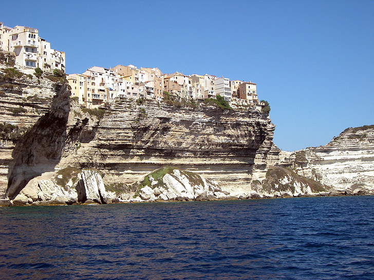 Bonifacio, Korsika lehçesi, South Corsica'deki /, Fransa
