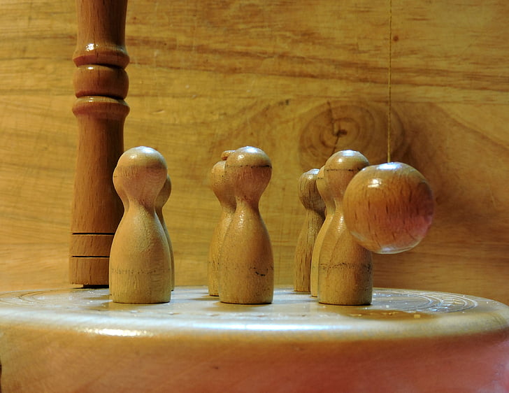 game, ninepins, wood, ball, pendulum