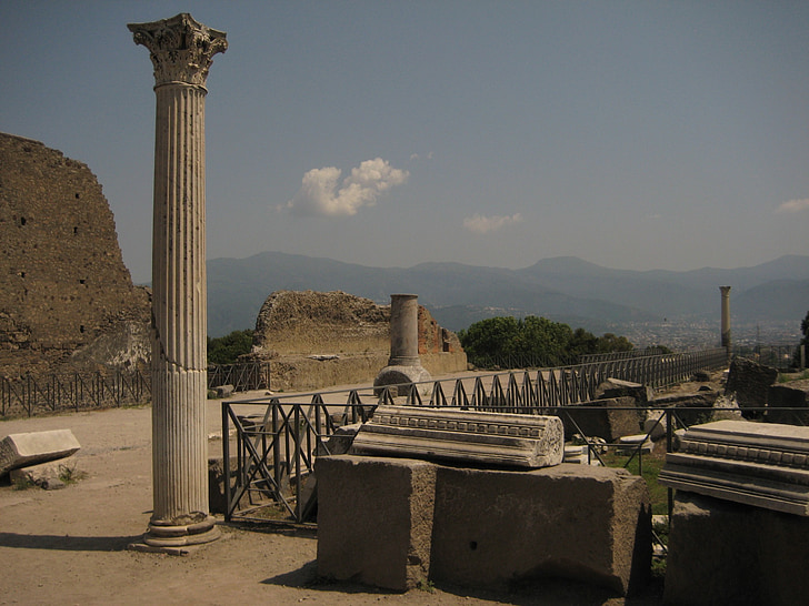 pompeii, columnar, statue, naples, antique, decay, antiquity