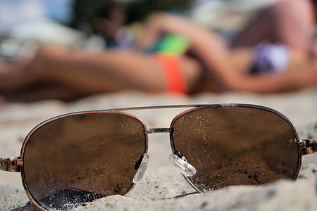 sunčane naočale, kupaci kostim, plaža, ljeto, pijesak, naočale, odmor