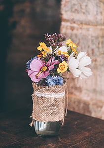 colorat, petale, buchet, floare, vaza, din lemn, tabel