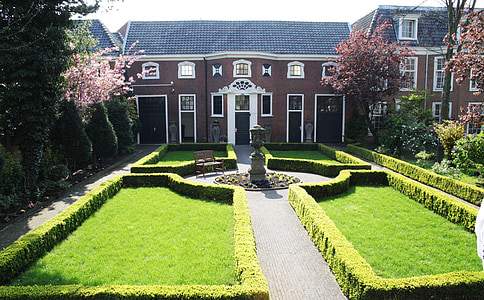yard, landscaping, hedges, lawn, estate, mansion, luxury