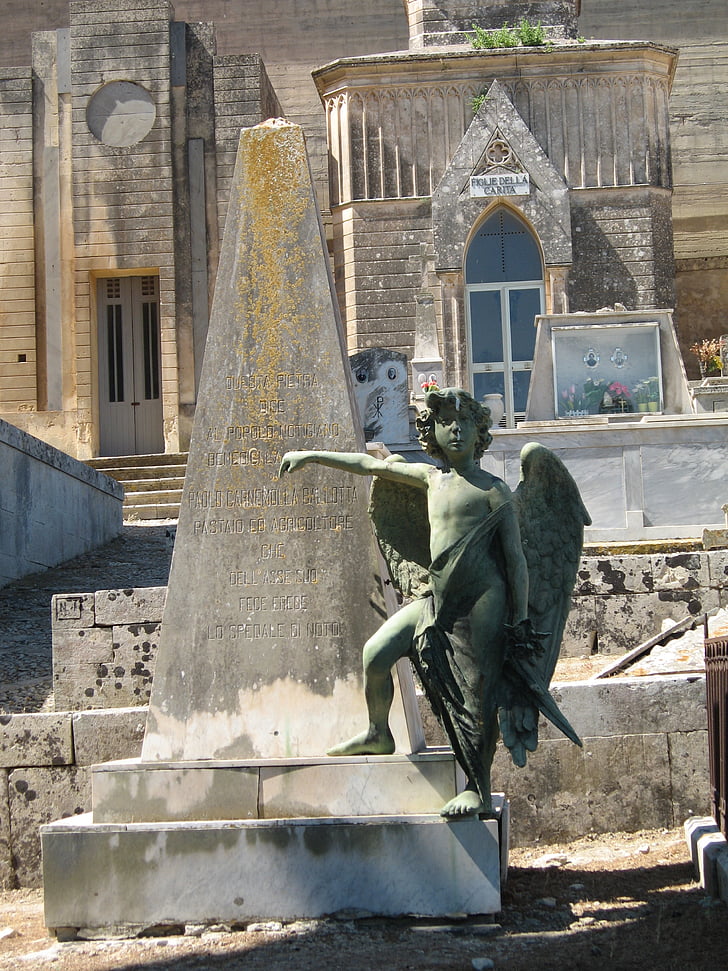 Cementiri, figura d'Àngel, Sicília, tomba, monument greu