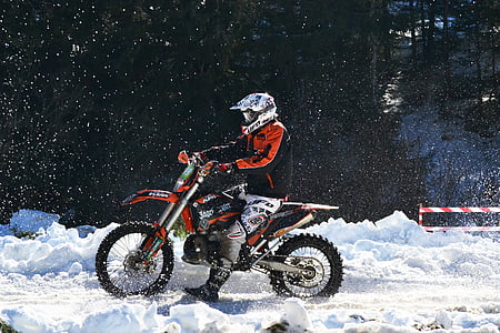 motorcykel, snö, Biker, motorcykel, vinter, kall temperatur, en person