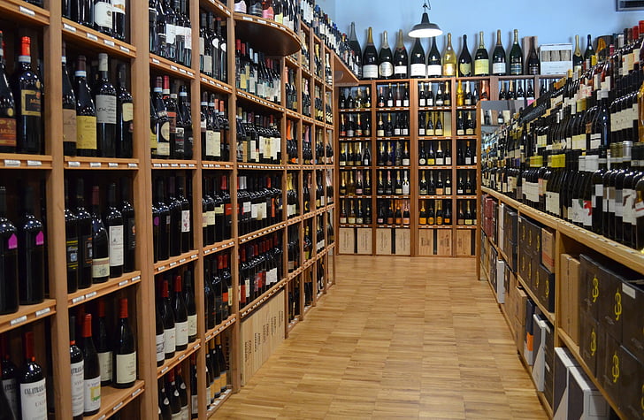 ground, blanket, wall, wine Bottle, alcohol, shelf, wine