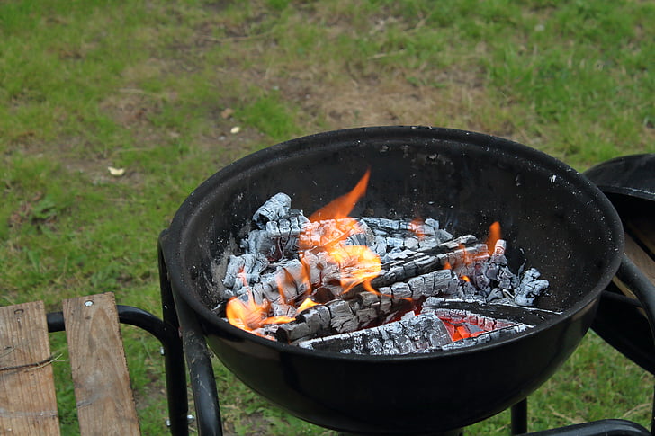 fire, grill, barbecue at the, summer, kindle, get fire to burn, fire - Natural Phenomenon