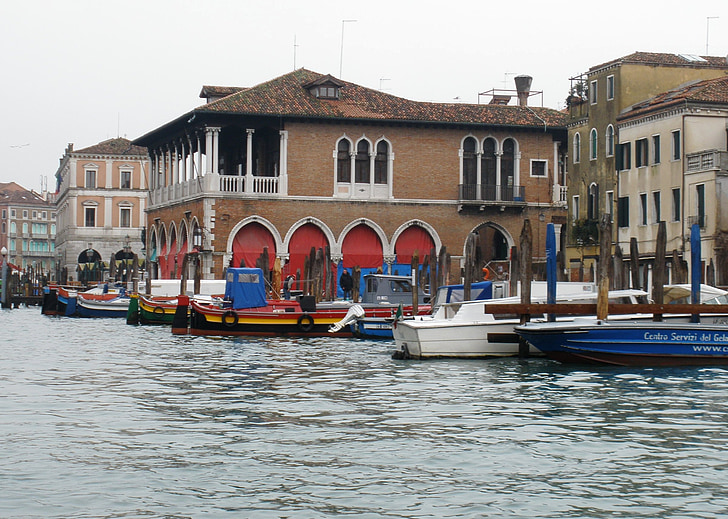 Benetke, velik kanal, Italija, trg