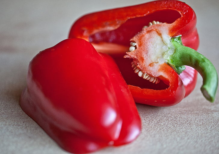 paprika, fruit, vitamins, eating, the richness of, the freshness, red pepper