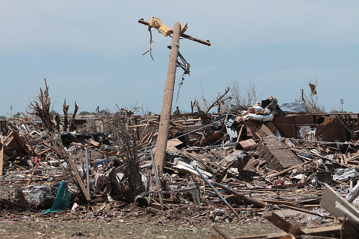มัวร์, โอคลาโฮมา, พายุทอร์นาโด, ภัยพิบัติ, ซากปรักหักพัง, ภัยพิบัติทางธรรมชาติ, ความเสียหาย