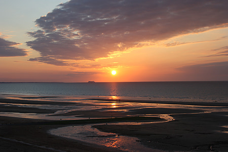 lanskap, pantai Normandia, matahari terbenam