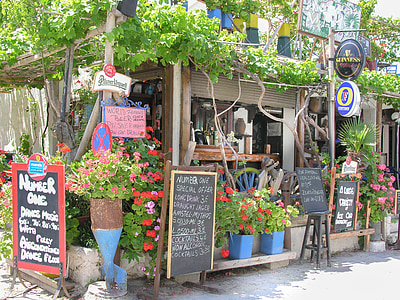 Kos, isola greca, ristorante, lista dei menu, fiori, tradizionale