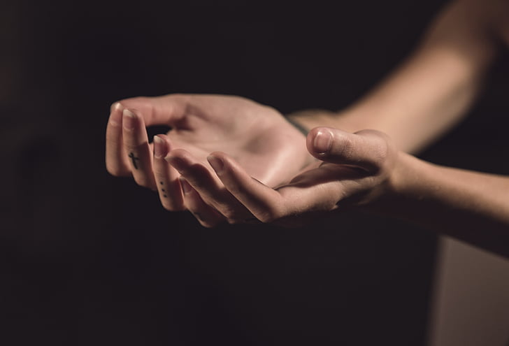 kişi, gösterilen, Palm, eller, avuç içi, boş, insan eli