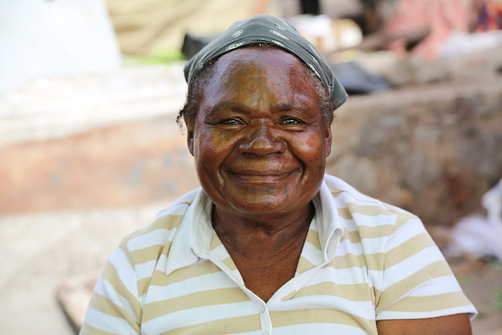 vrouw, Papoea-Nieuw-guinea, mensen, Senior volwassene, armoede, Afrikaanse afkomst, inheemse cultuur