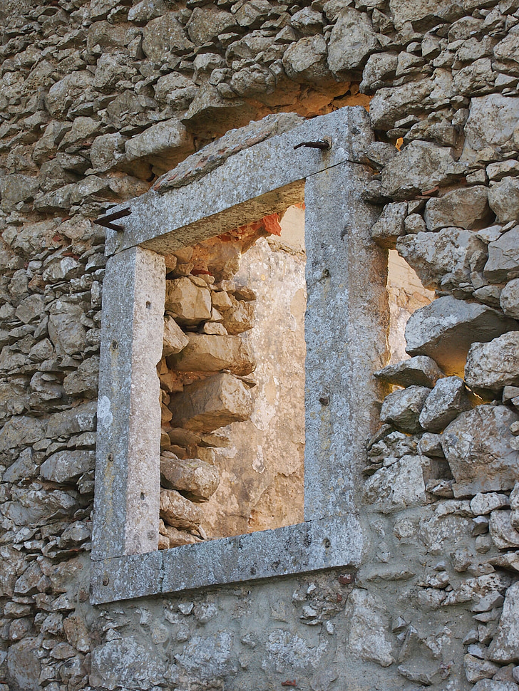 window, stone, cabo espichel