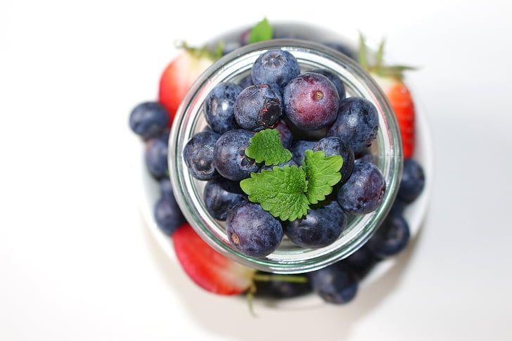 blueberries, strawberries, fruit, berries, delicious, healthy, fruits