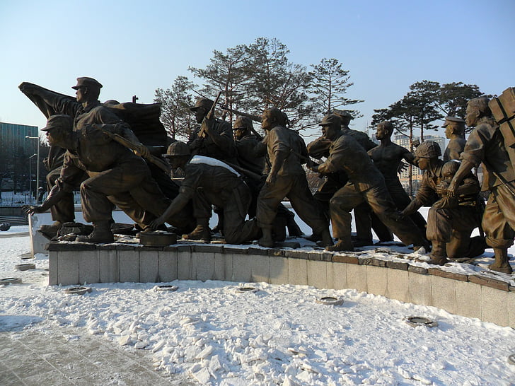 snow, winter, statue, war memorial, korea, south korea, korean war