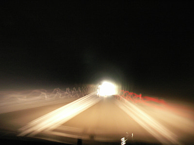 tunnel, tunnel van licht, abstract, door de tunnel rijden, rijden, verlichting, snelheid