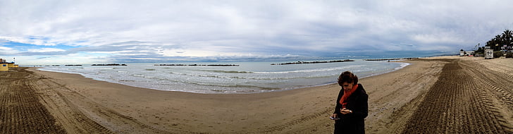 Pescara, Front de mer, hiver, vue d’ensemble