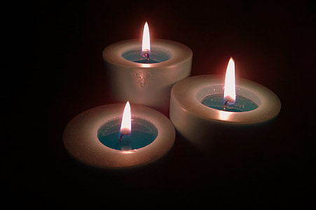 κεριά, τρεις, φλόγες, διακόσμηση, σκούρο, γιορτή, φώτα