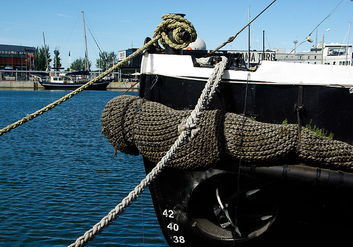 Hafen, Boote, Seile