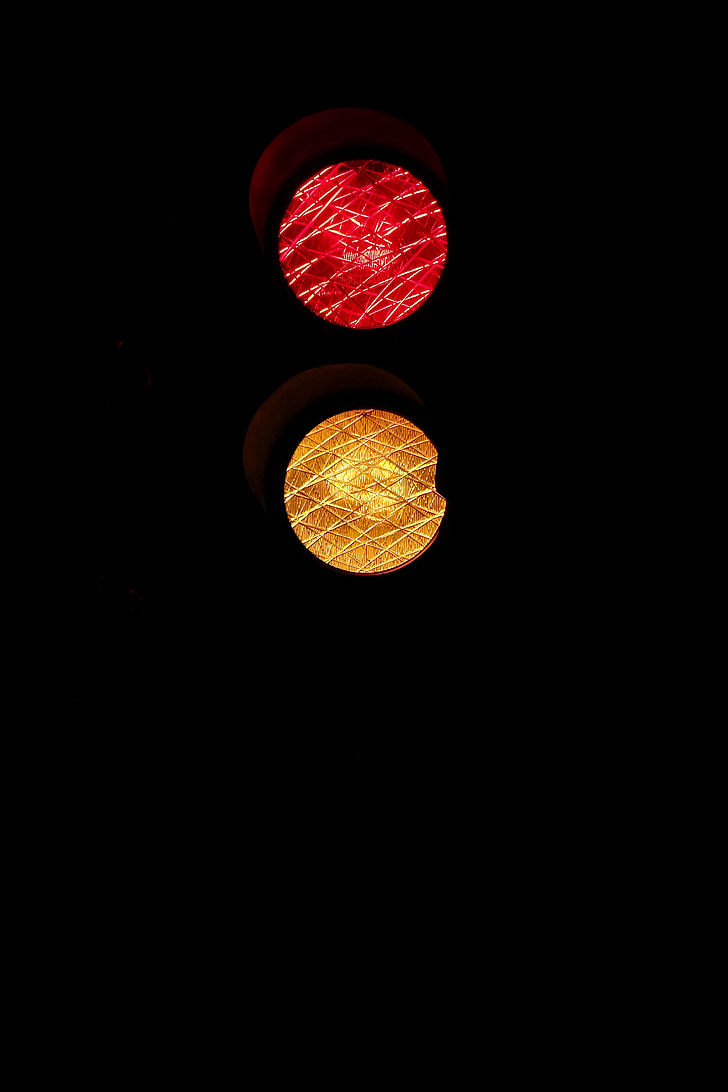 Світлофор, червоний, жовтий, Чекати, сигнал перевезення, світловий сигнал, дорожній знак, дорога