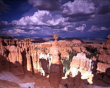 ainava, Thor ir āmurs, Bryce canyon, Nacionālais parks, Utah, ASV, Hoodoo