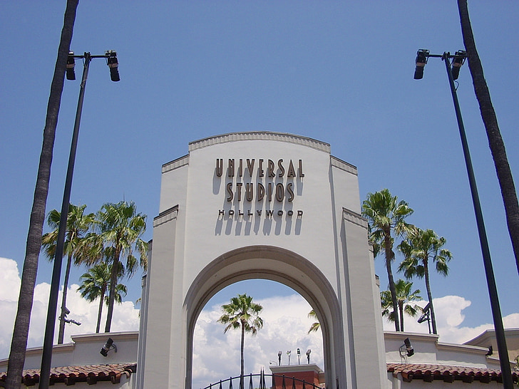 universal studios, hollywood, california, entrance, arch, arched, famous