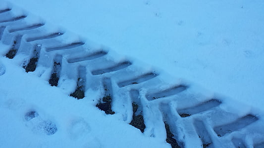 footprint, tires, rim manufacturer, snow, winter, trail, frost