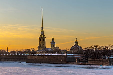 Sankt Peterburgas, Rusija, Sankt Peterburge Rusija, dangus, upės, debesys, neva