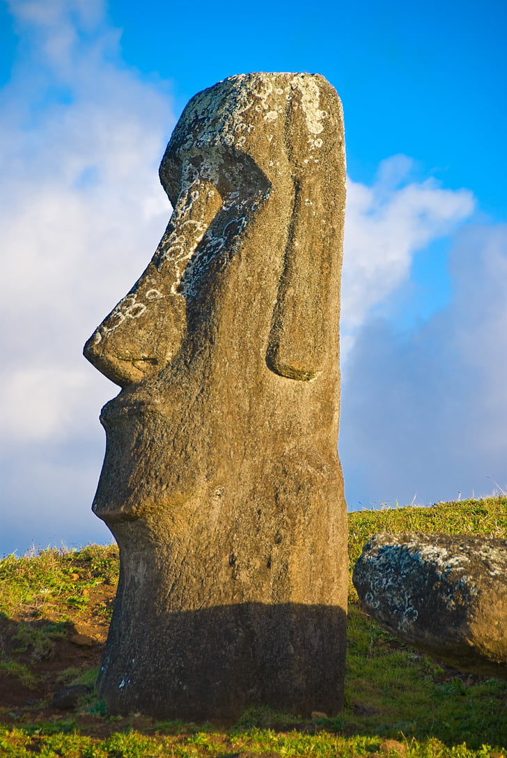 Chile, Insula Paștelui, rapa nui, sculptura, mohais, turism