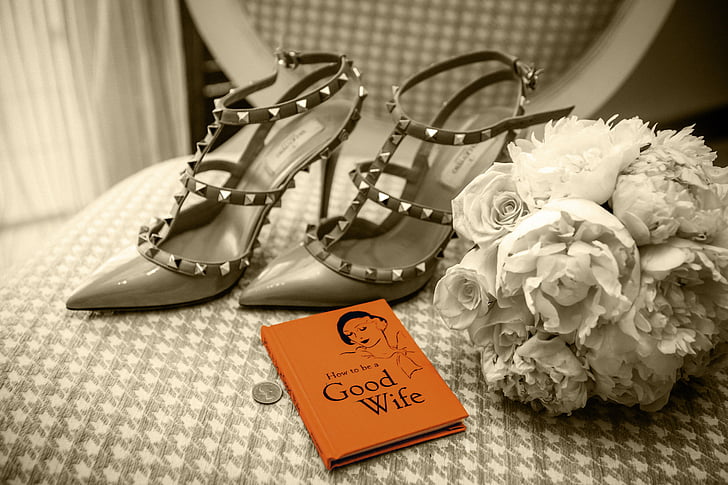 retro, high heels, good wife, sepia, color splash, orange, wedding