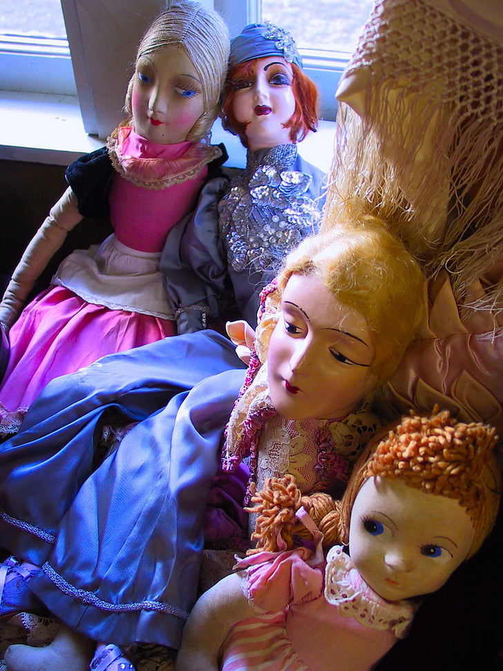 groep poppen, antieke poppen, pop, Vintage doll, Spooky, oude, speelgoed doll