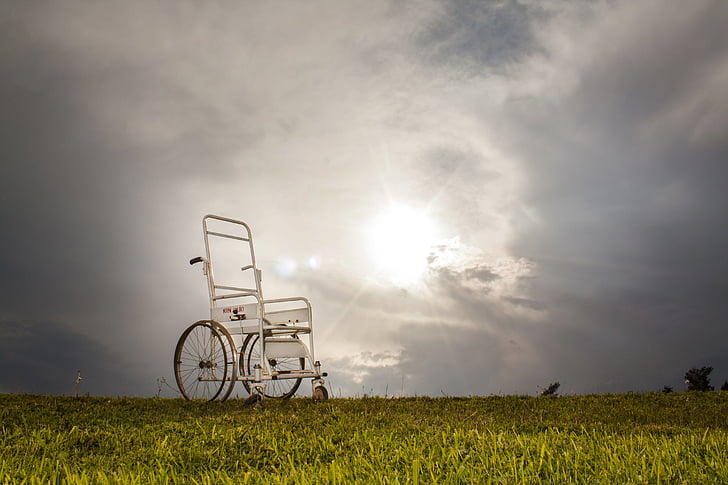 cadira de rodes, Engel, discapacitats, paralitzat, cama, peu, dur