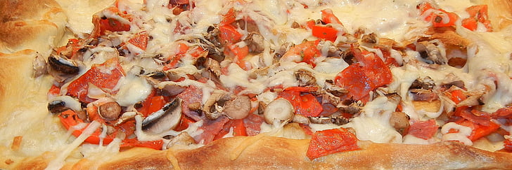 pizza, champinjoner, tomater, salami, ost, mat, tomat