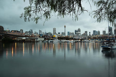 Глебе точка, Сидней, Австралия, лодки, Рассвет, отражение, городской пейзаж