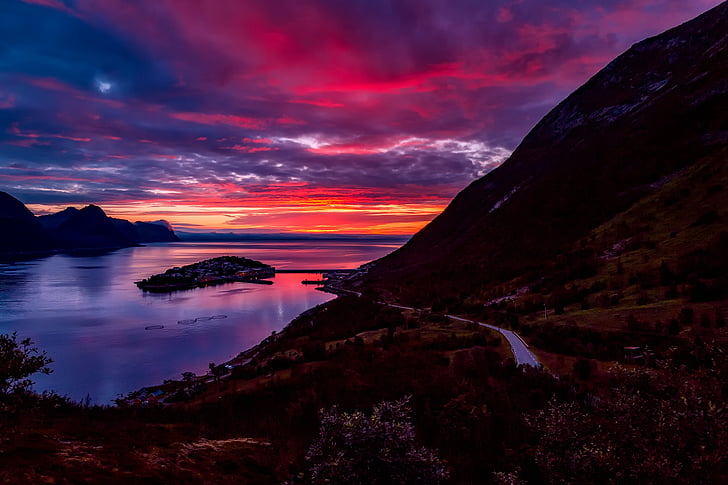 Noruega, pôr do sol, Crepúsculo, linda, céu, nuvens, montanhas