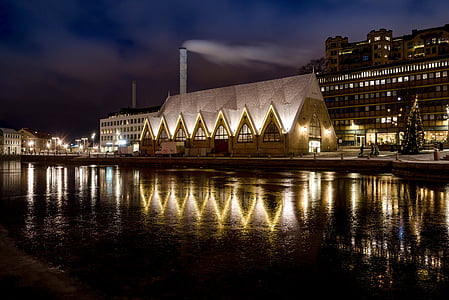 feskekyrkan, fiskekyrka, Göteborg, noć, grad, vode, kanal