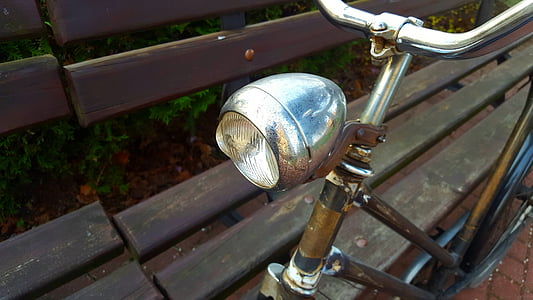 rezerves lampa, velosipēds, metāls, fotogrāfijas, vecais
