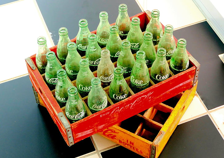 régi doboz cola, Cola, palackok, ital, Cola palackok, Coca cola, védjegyek