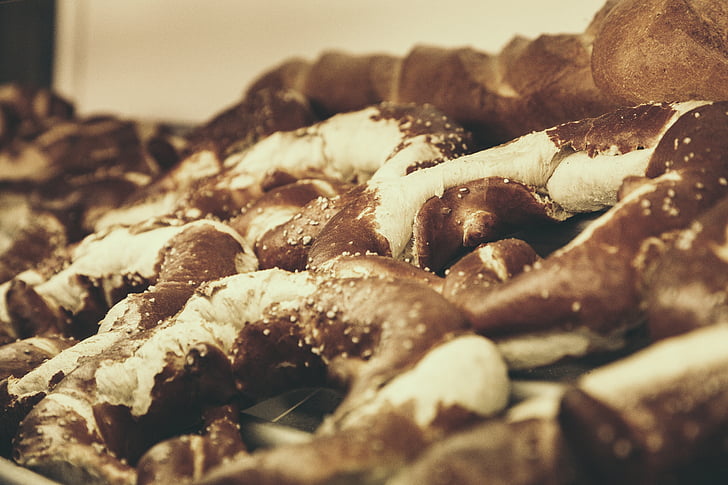 pretzels, pretzel, bávaro, tradición, productos de panadería, pan, rodillo