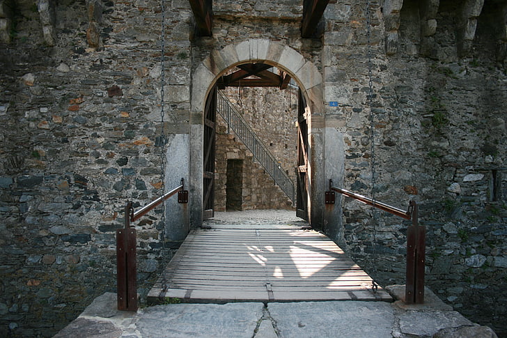 a Castello di montebello, Bellinzona, cél, híd, bemenet, castelleo, Ticino