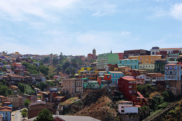 Chile, Valparaiso, Dél-Amerika, táj, utca-és városrészlet, hegyek, építészet