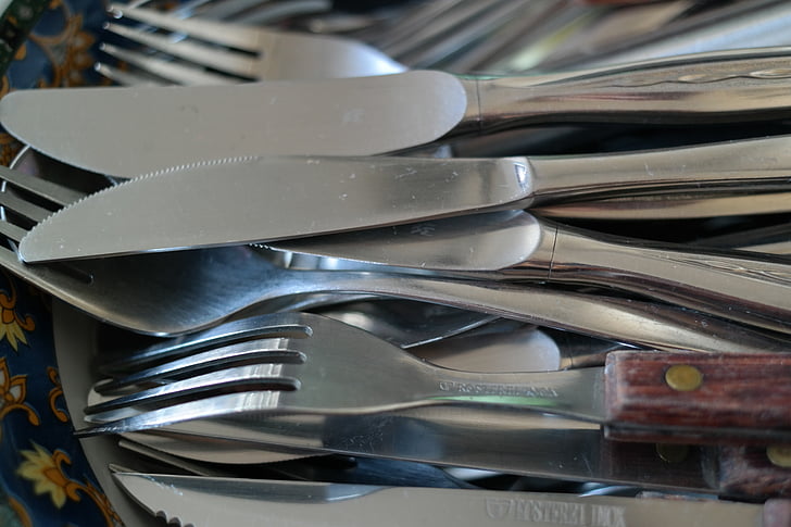 söögiriistad, nuga, kahvlid, metallist, nõudepesija, lauahõbe, kahvel