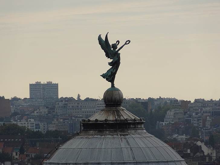brussels, the cinquantenaire park, angel, evening, twilight, statue, fly