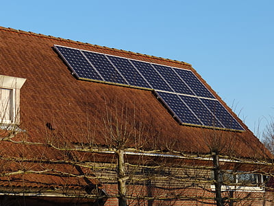 Solární panely, dům, podzim, solární energie