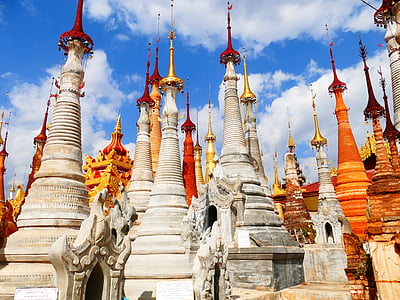 in ingresso, inlesee, Myanmar, Birmania, Pagoda, Tempio, Stupa