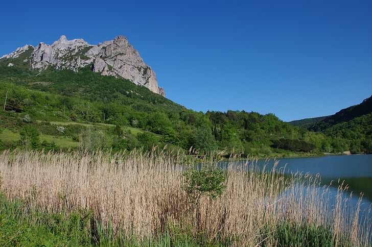 montaña, Bugarach, Lago, colina, naturaleza, calma, paisaje