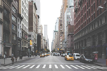 bâtiments, CAB, voitures, ville, traversant, Tableau de concordance, New york city