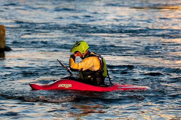 kayak, eau blanche, sports nautiques, barre, l’eau dans le visage, Wet